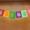 Bandeiras tibetanas de oração com símbolos do OM (7.0cm x 5.5cm) P