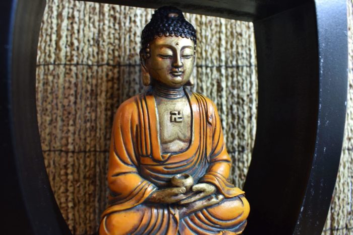 Luminária de velas com Buda