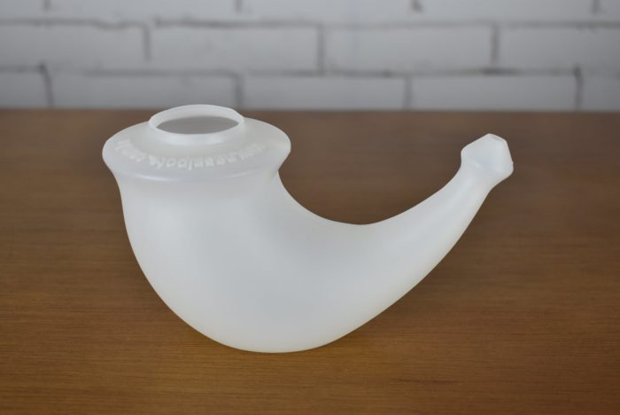 Pote nasal para higienização nasal (prática de Jala-Neti)
