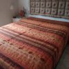 Colcha indiana 100% algodão - Estampa Rupestre (2.40 m x 2.05 m) tons terrosos