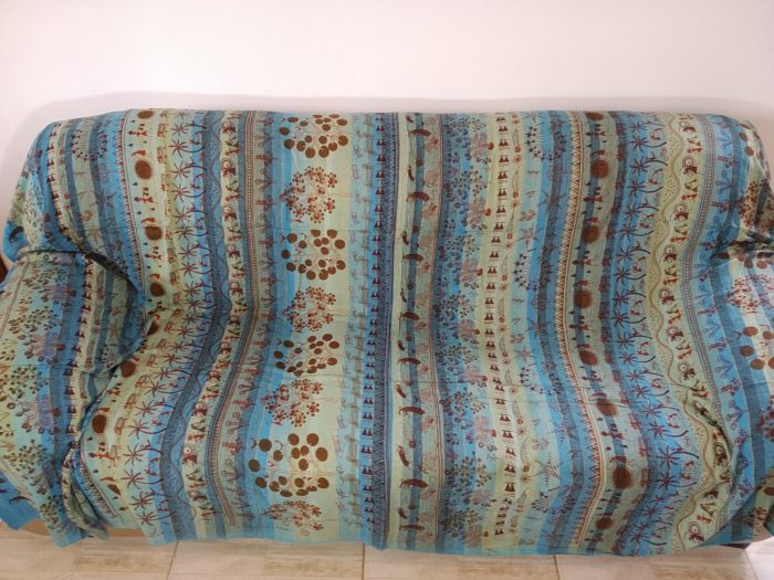 Colcha indiana 100% algodão estampa Rupestre (2.40 m x 2.05 m) tons frios