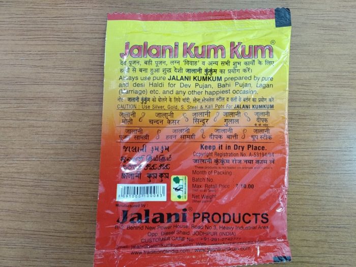 Kit Pó de kumkum indiano com potinho de metal com pedras naturais Olho de Tigre