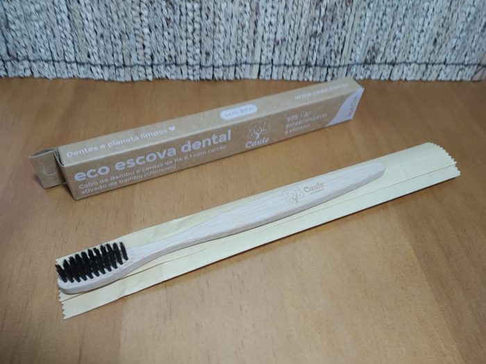 escova de dente de bambu