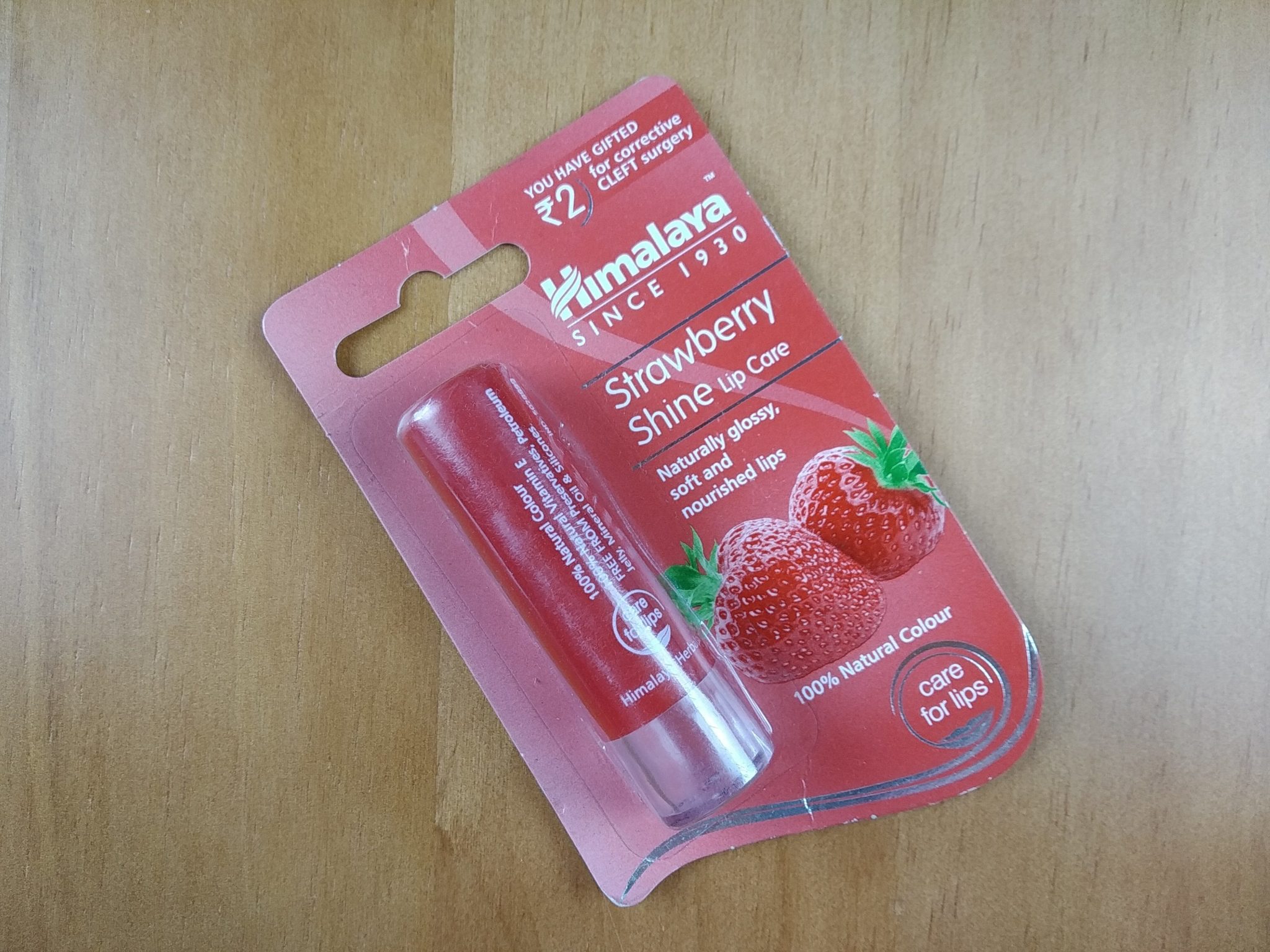 Strawberry Shine Lip Care Himalaya Herbals