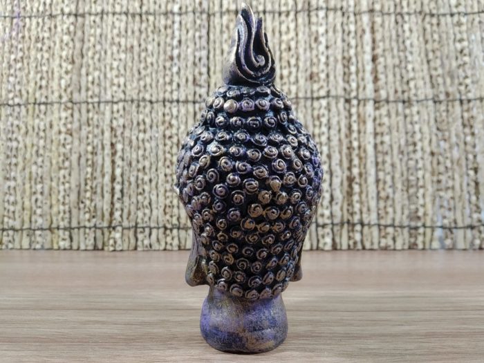 Cabeça de Buda em resina pintada 11cm roxo e dourado