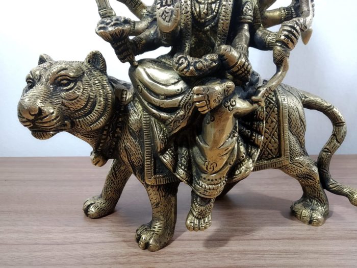 Deusa hindu Durga em metal brass 22cm