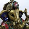 Estátua de Ganesha em bronze com pedras naturais embutidas 17 cm