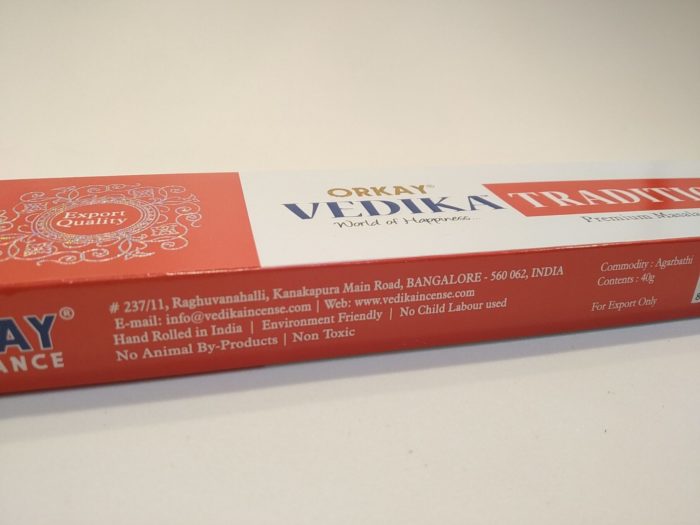 Incenso Vedika Tradition Premium Massala Agarbathi 40g