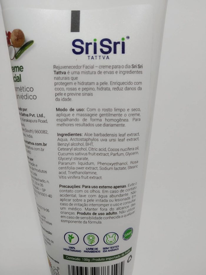 Rejunescedor Facial Creme para o Dia da Sri Sri Tattva