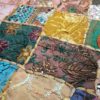 Kit com 2 capas de almofadas indianas em patchwork hindu com tassel