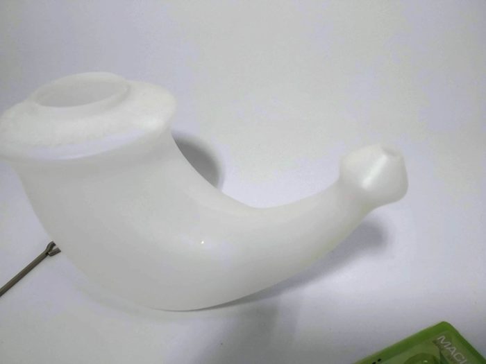 Kit higiene com pote Jala Neti, Escova de dente de bambu e limpador de língua inox