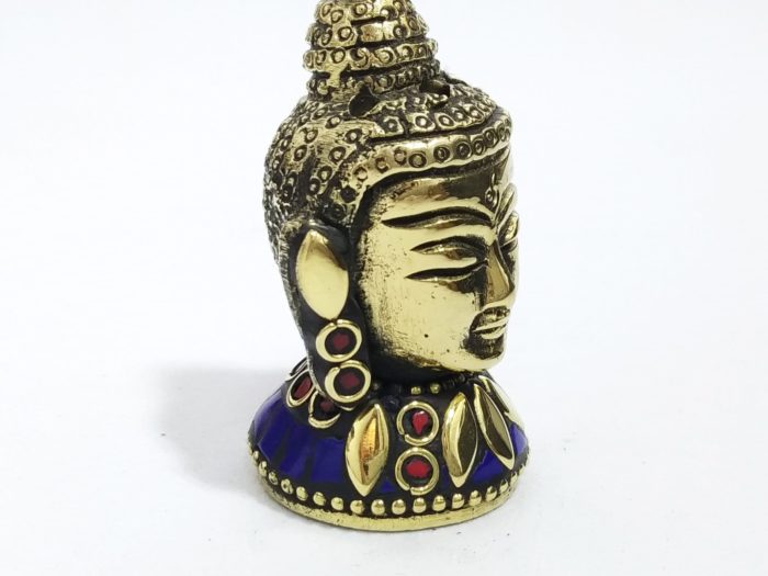 Mini busto Cabeça de Buda em metal com embutimento de pedras naturais V