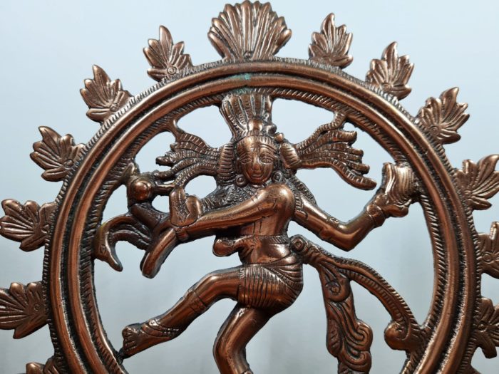 Estátua do Deus Shiva Nataraja em ferro 30 cm