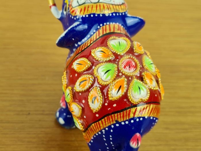 Elefante de metal esmaltado color com técnica cloisonné P