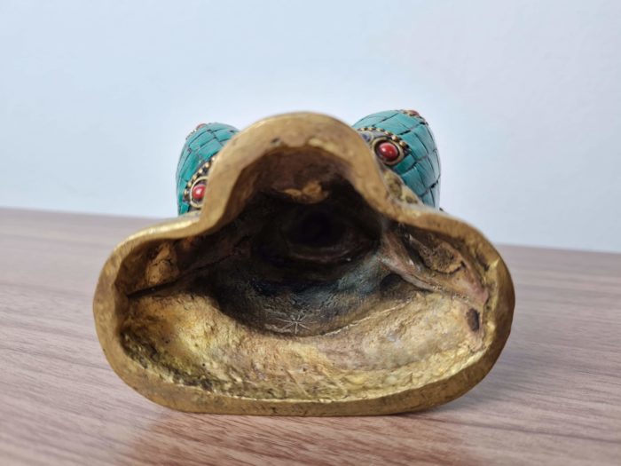 Estátua de Ganesha em bronze com pedras naturais embutidas 12cm