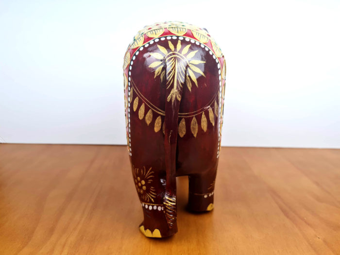 Elefante indiano de madeira com pintura à mão 22 cm