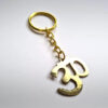 chaveiro indiano de metal com símbolo do OM (aum)
