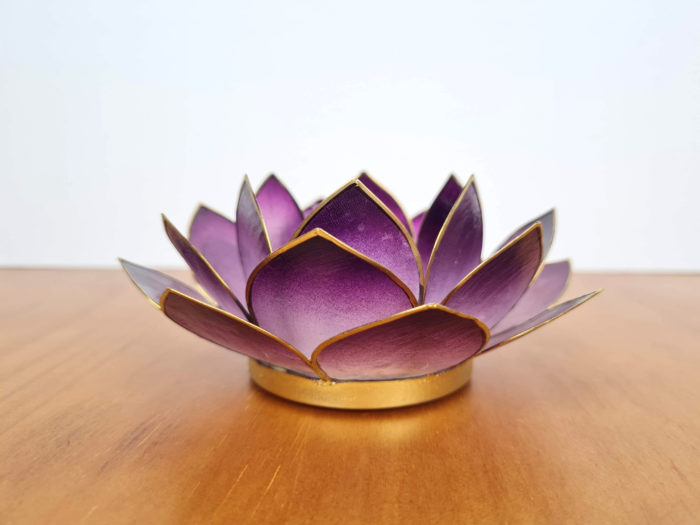 Castiçal de vela Flor de Lótus de madrepérolas roxo