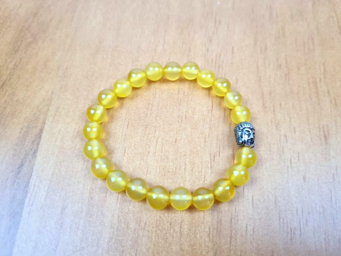 pulseira de pedras naturais com berloque de Buda