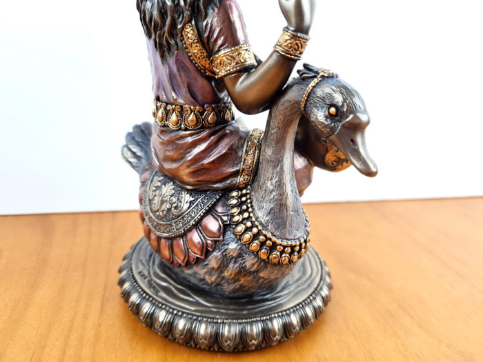 Estátua de Deusa Saraswati e o Cisne 20cm by Veronese Design
