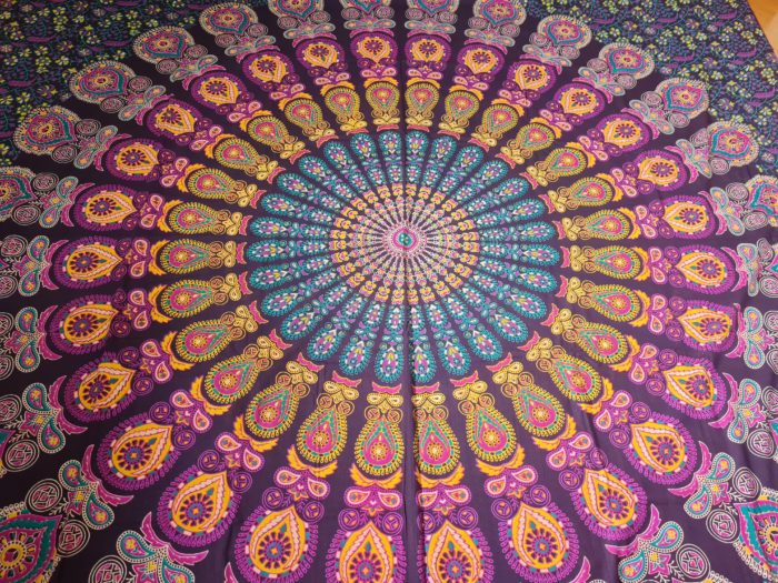 20220131_154946 Colcha indiana ou painel decorativo Mandala cores quentes