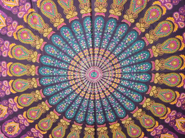 20220131_155000 Colcha indiana ou painel decorativo Mandala cores quentes