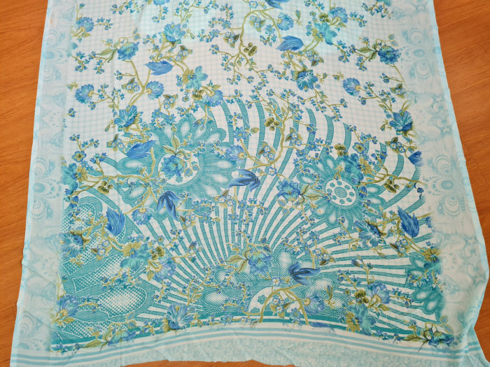 Sari indiano viscose com estampa floral azul