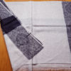 Pashimina indiana de cashmere estampa paisleys preto e offwhite
