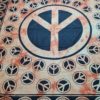 Colcha indiana ou painel decorativo com símbolo da Paz e Amor