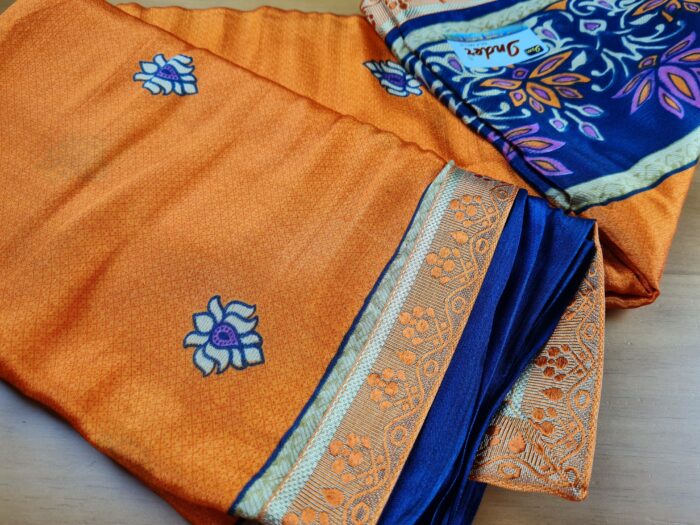 Sari indiano de seda estampa floral com for de lótus laranja e azul