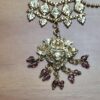 Conjunto de colar e brincos indianos para festas dourado e lilás