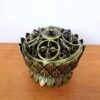 Incensário turíbulo de mesa com design Flor de Lótus e arabescos bronze