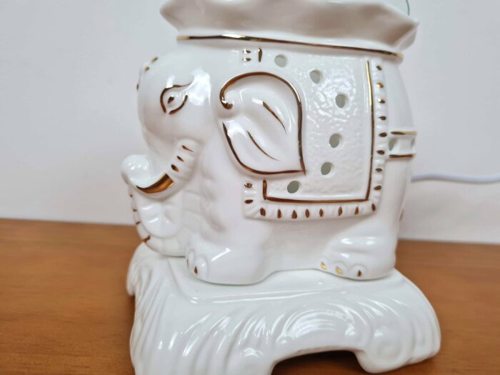 20220926_122738 Rechaud Difusor elétrico de porcelana design elefante