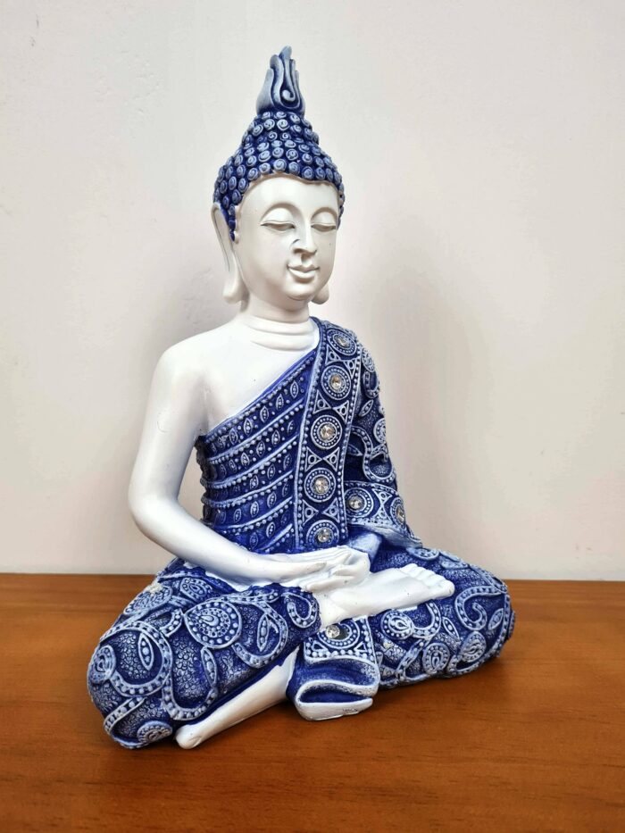 Buda tailandês branco e azul
