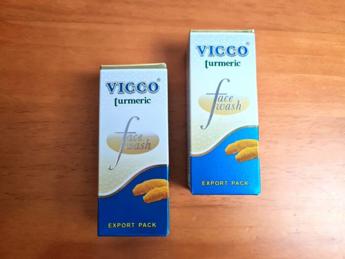 20221003_164411 creme de limpeza facial de açafrão Vicco fabricado na Índia