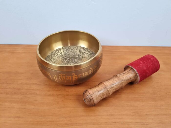 tigela tibetana dourada com bastão grande 14c