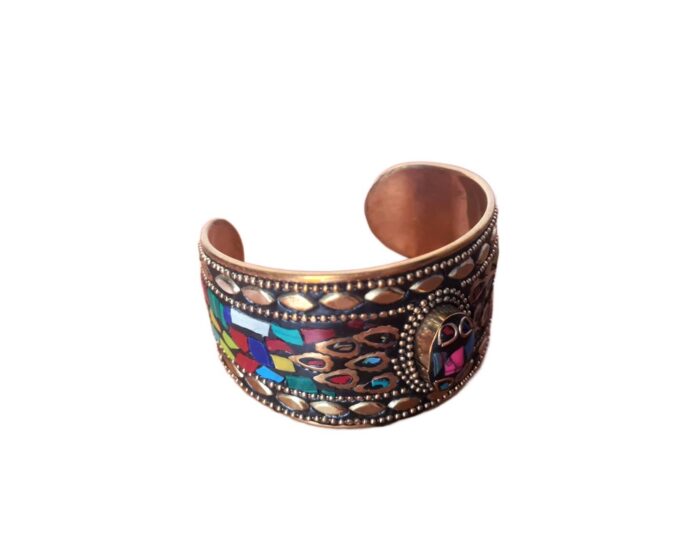 Bracelete indiano dourado com pedrarias coloridas
