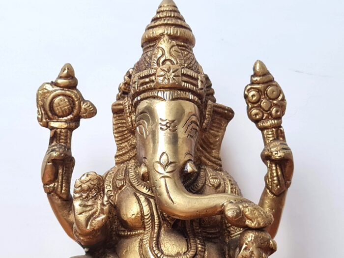 Estátua do Deus Ganesha em metal brass com 17cm