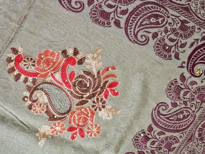 Xale de Cashmere Pashmina 100% bordado com fios de seda