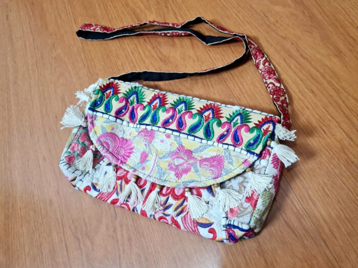 20230109_222026 - Copia bolsa indiana Banjara bordada floral alça opcional
