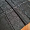 Pashimina indiana de cashmere estampa paisleys preto com tons frios