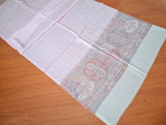 Pashimina indiana de cashmere estampa paisleys rosa listrado
