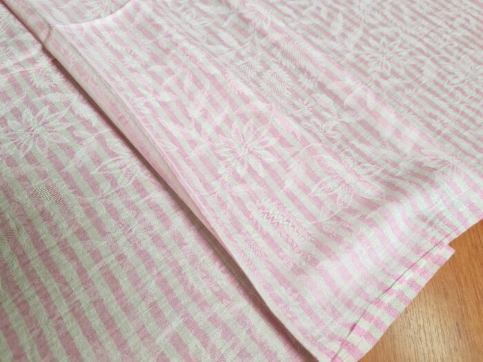 Pashimina indiana de cashmere estampa paisleys rosa listrado