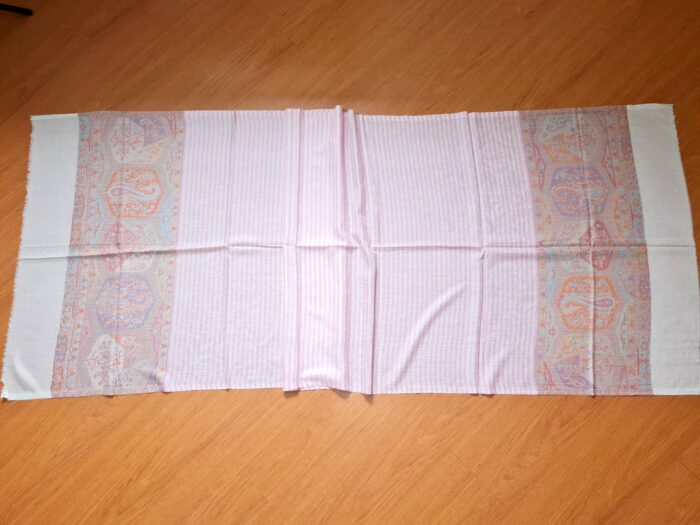 Pashimina indiana de cashmere estampa paisleys rosa listrado
