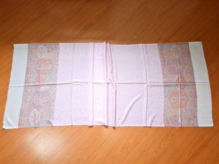Pashimina indiana de cashmere estampa paisleys rosa listrado