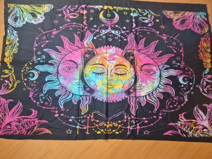 Panô indiano de algodão estampa Surya e Chandra (sol e lua) color 2,10m