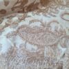 Toalha indiana bordada para altar devocional creme e dourado