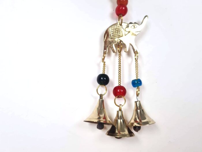 Sino dos ventos de metal com símbolo de elefante e 7 chakras