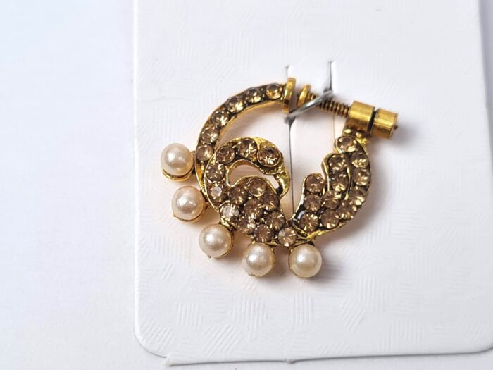 Piercing Maharathi dourado com pedras claras e pérolas II