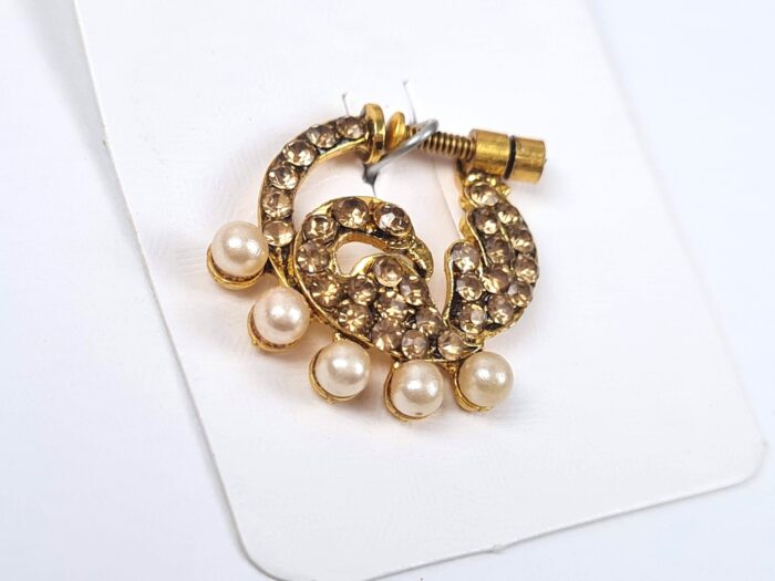 Piercing Maharathi dourado com pedras claras e pérolas II